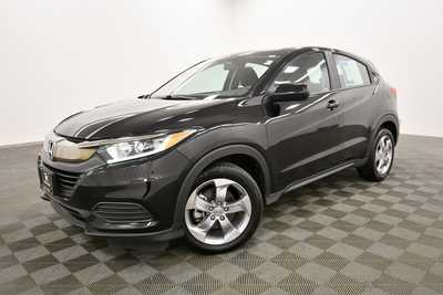 2022 Honda HR-V, $23497. Photo 2