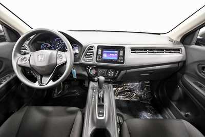 2022 Honda HR-V, $23497. Photo 3