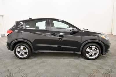 2022 Honda HR-V, $23497. Photo 9