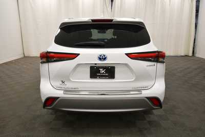 2022 Toyota Highlander, $46497. Photo 6
