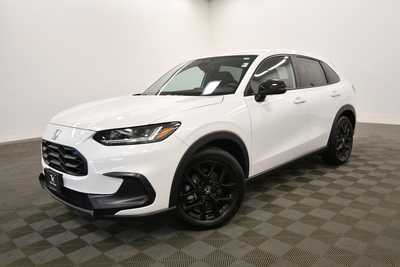 2025 Honda HR-V, $27699. Photo 2