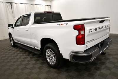 2020 Chevrolet 1500 Crew Cab, $32999. Photo 5