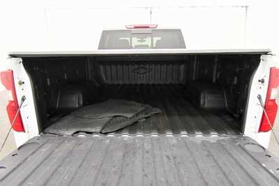 2020 Chevrolet 1500 Crew Cab, $32999. Photo 7