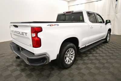 2020 Chevrolet 1500 Crew Cab, $32999. Photo 8