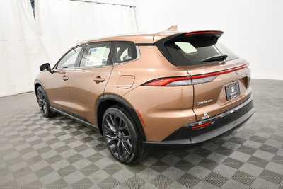 2025 Toyota Crown, $48999. Photo 5