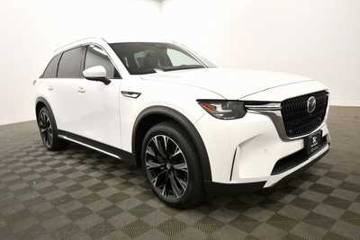 2024 Mazda CX-90, $40999. Photo 10