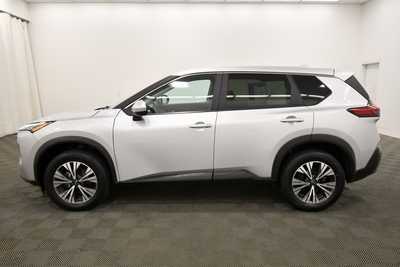 2023 Nissan Rogue, $24999. Photo 4