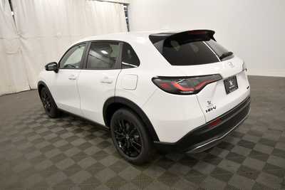2026 Honda HR-V, $29943. Photo 5