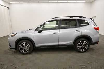 2024 Subaru Forester, $31799. Photo 4