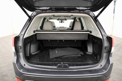 2024 Subaru Forester, $31299. Photo 7