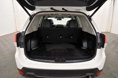 2024 Subaru Forester, $31999. Photo 7