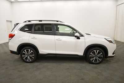 2024 Subaru Forester, $31999. Photo 9