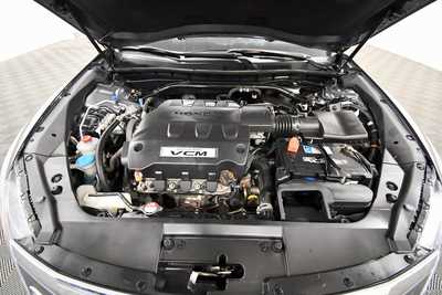 2010 Honda Accord Crosstour, $11999. Photo 11