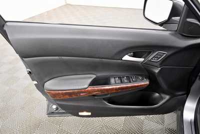 2010 Honda Accord Crosstour, $11999. Photo 12
