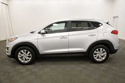 2019 Hyundai Tucson, $13999. Photo 4