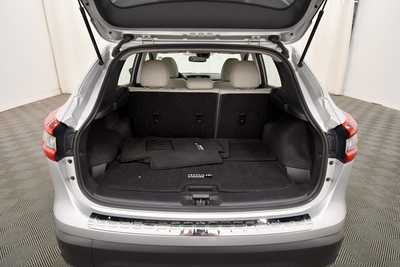 2020 Nissan Rogue, $22999. Photo 7