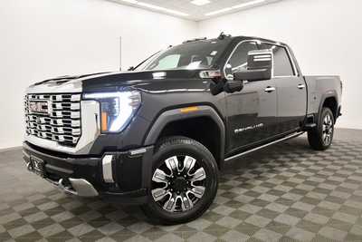 2024 GMC 2500 Crew Cab, $69999. Photo 2