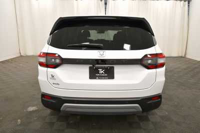 2025 Honda Pilot, $43999. Photo 6