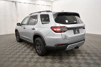 2025 Honda Pilot, $50850. Photo 5