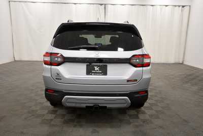 2025 Honda Pilot, $50850. Photo 6