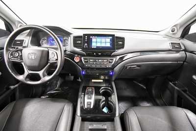 2022 Honda Pilot, $36499. Photo 3