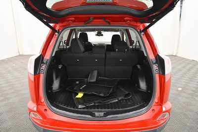 2017 Toyota RAV4, $19999. Photo 7