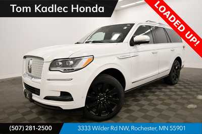 2022 Lincoln Navigator, $57999. Photo 1