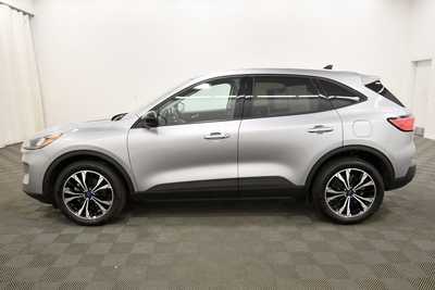 2022 Ford Escape, $25999. Photo 4
