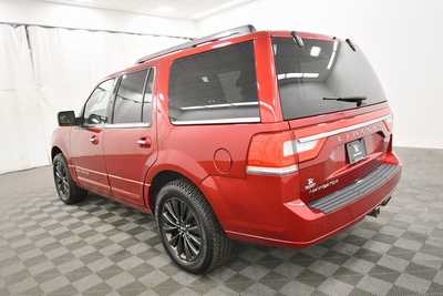 2017 Lincoln Navigator, $15999. Photo 5