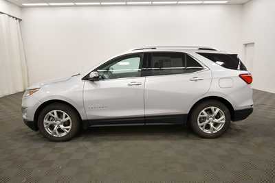 2018 Chevrolet Equinox, $13499. Photo 4