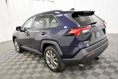 2019 Toyota RAV4, $26999. Photo 5