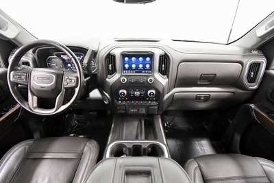 2022 GMC 3500 Crew Cab, $63999. Photo 3