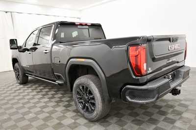 2022 GMC 3500 Crew Cab, $63999. Photo 5