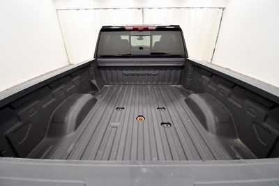 2022 GMC 3500 Crew Cab, $63999. Photo 7