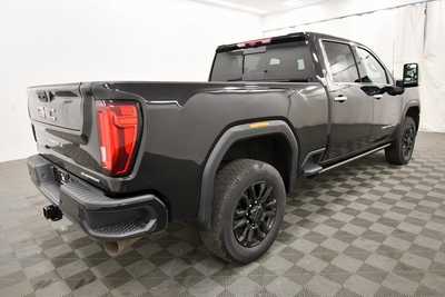 2022 GMC 3500 Crew Cab, $63999. Photo 8