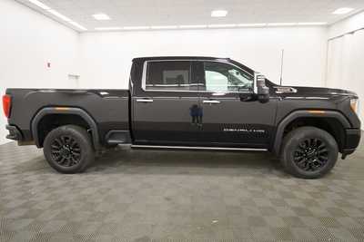 2022 GMC 3500 Crew Cab, $63999. Photo 9