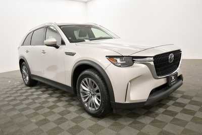 2024 Mazda CX-90, $31999. Photo 10