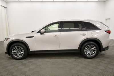 2024 Mazda CX-90, $31999. Photo 4