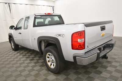 2013 Chevrolet 1500 Ext Cab, $9999. Photo 5