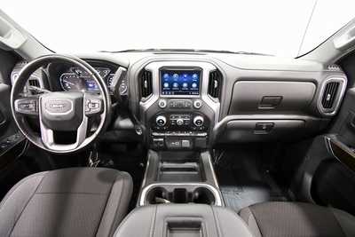 2020 GMC 1500 Crew Cab, $37997. Photo 3