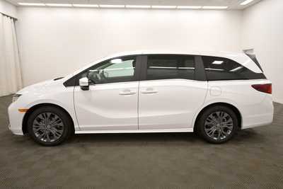 2025 Honda Odyssey, $48815. Photo 4
