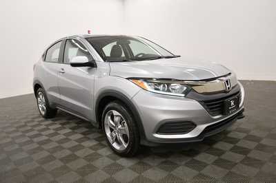 2019 Honda HR-V, $17936. Photo 10