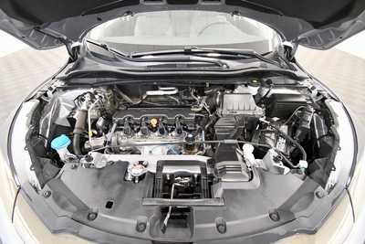2019 Honda HR-V, $17936. Photo 12