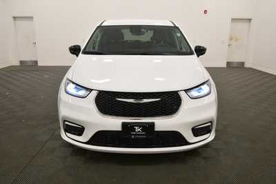 2024 Chrysler Pacifica, $32930. Photo 11