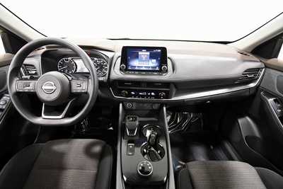 2023 Nissan Rogue, $23959. Photo 3