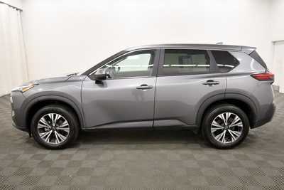 2023 Nissan Rogue, $23959. Photo 4