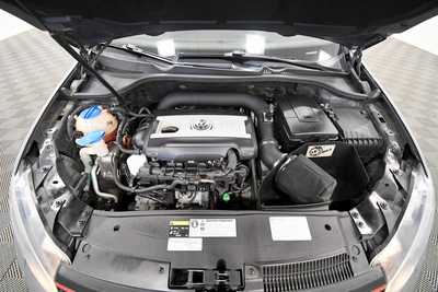 2013 Volkswagen GTI, $10999. Photo 12