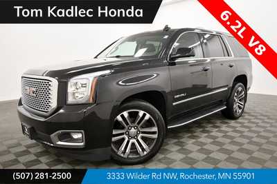 2017 GMC Yukon, $28497. Photo 1