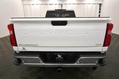 2024 Chevrolet 3500 Crew Cab, $64999. Photo 6