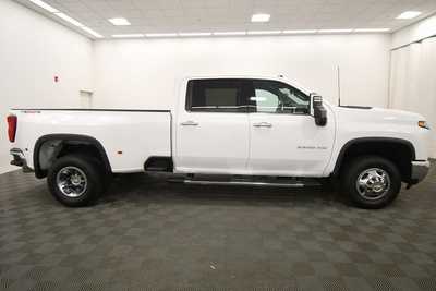 2024 Chevrolet 3500 Crew Cab, $64999. Photo 9